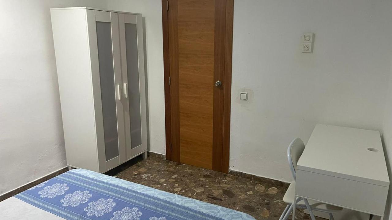 Alquiler Universidades Malvarrosa Playa Maritim Solo Familias Con Ninos Apartment